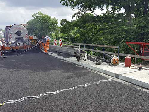 Straßenbau - Instandsetzung Brücke i. Z. der L 257 über den Elbe-Lübeck-Kanal in Mölln Straßenbau - Instandsetzung Brücke i. Z. der L 257 über den Elbe-Lübeck-Kanal in Mölln